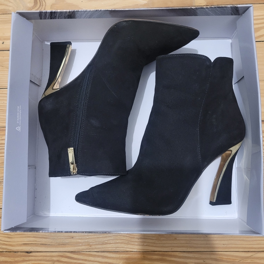 Heels: Jessica Simpson Georgina Ankle Booties